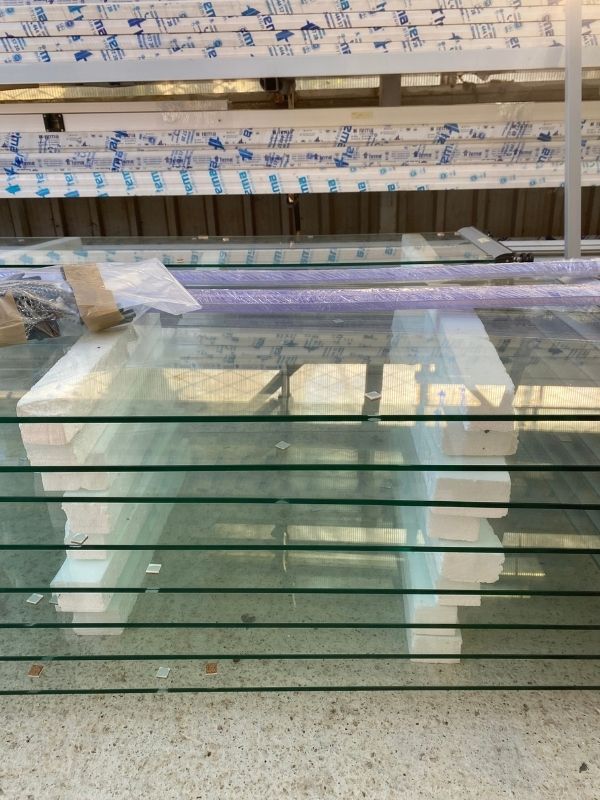 KLIZNI STAKLENI SISTEMI - GALERIJA (uspravno) (2)