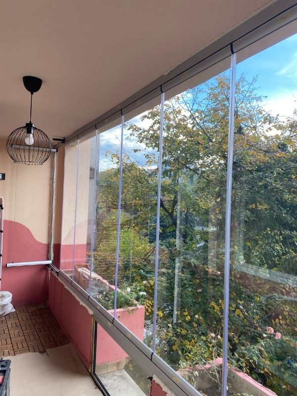 KLIZNI STAKLENI SISTEMI - GALERIJA (uspravno) (7)